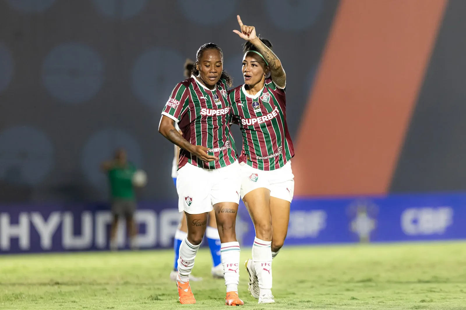 Fluminense encara Botafogo na abertura do Estadual feminino em 28 de outubro