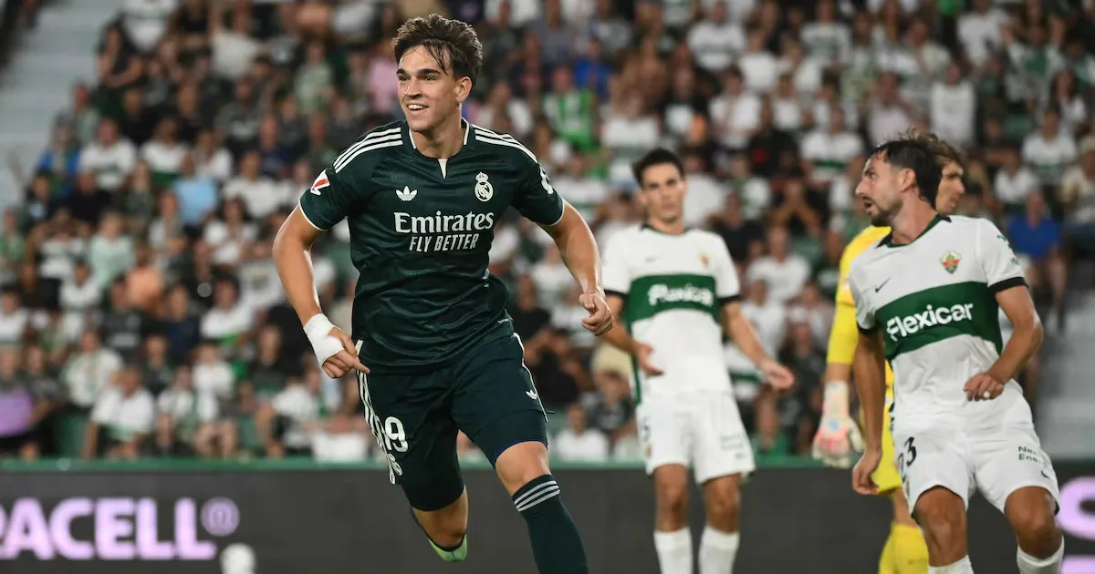 Mbappé decide nos acréscimos, e Real Madrid supera reação do Elche