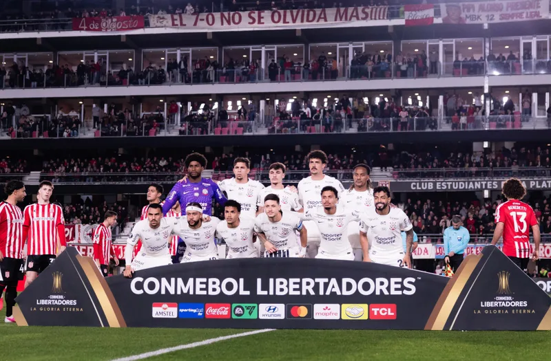 Corinthians define agenda com duelo decisivo contra Estudiantes no meio da semana