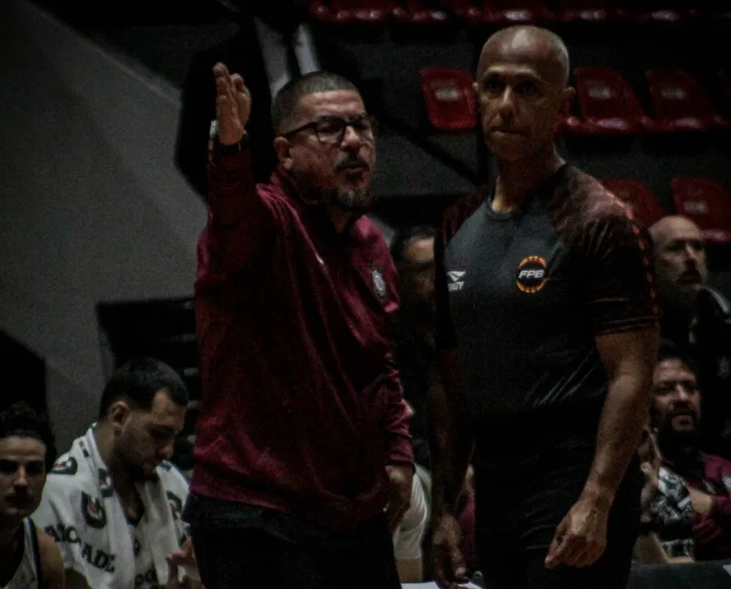 Corinthians precisa vencer três jogos para chegar à final do Paulista