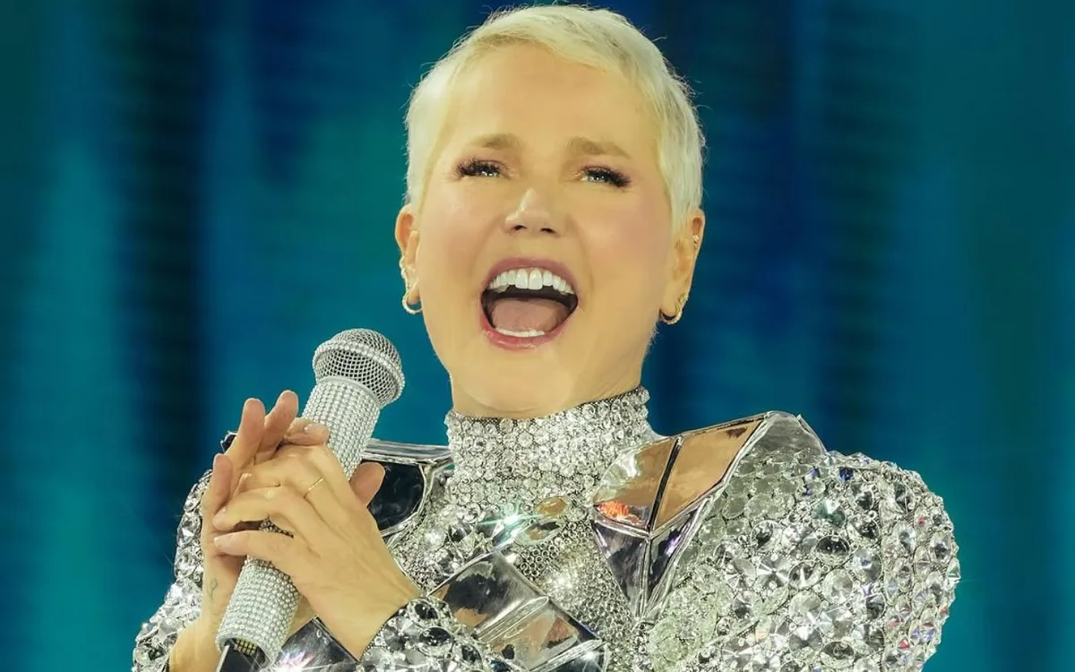 Xuxa agradece ao SBT por respeito à sua trajetória em mensagem exibida no programa