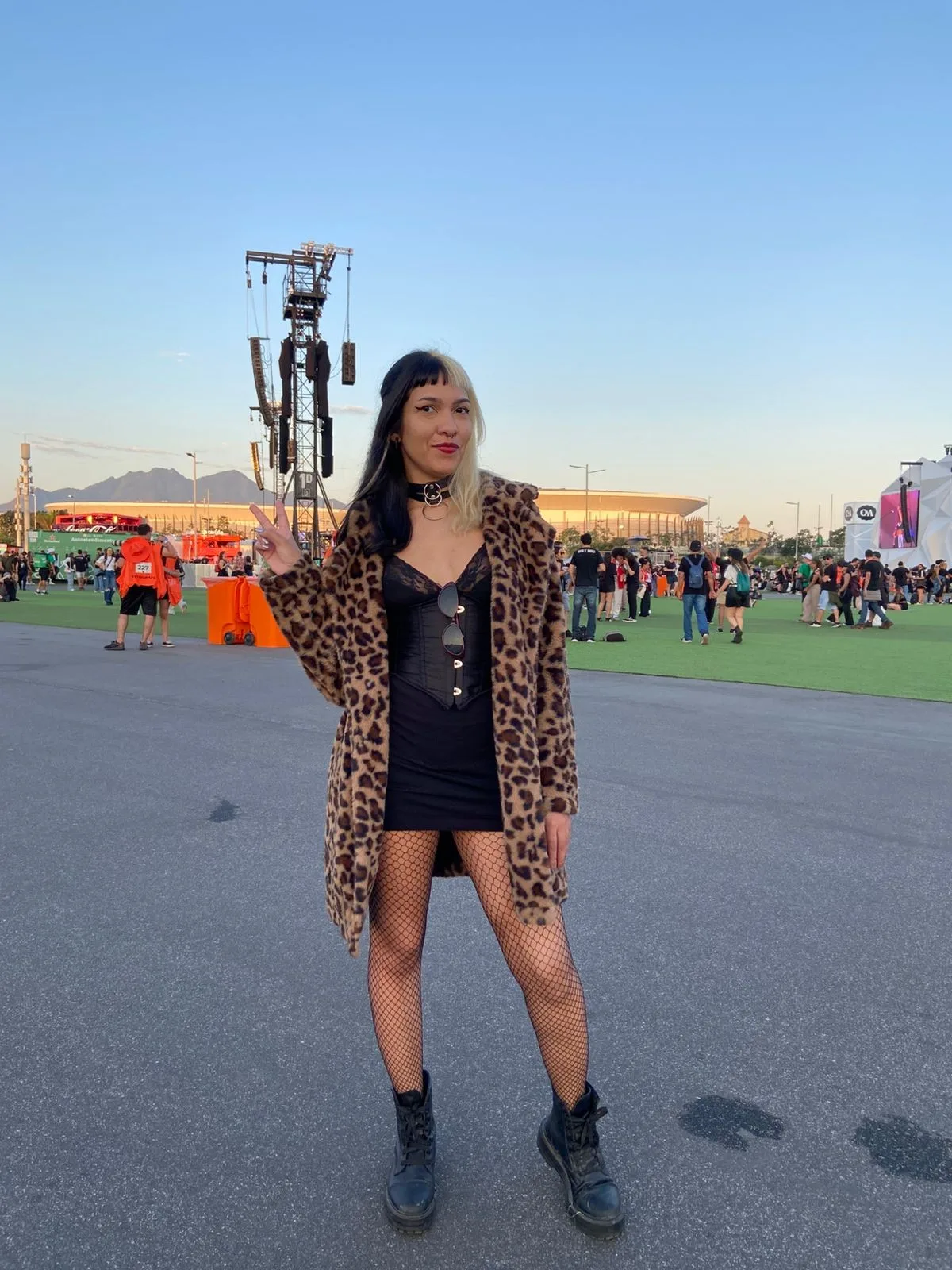 Fãs apostam em referências do punk e do grunge no dia de rock do festival