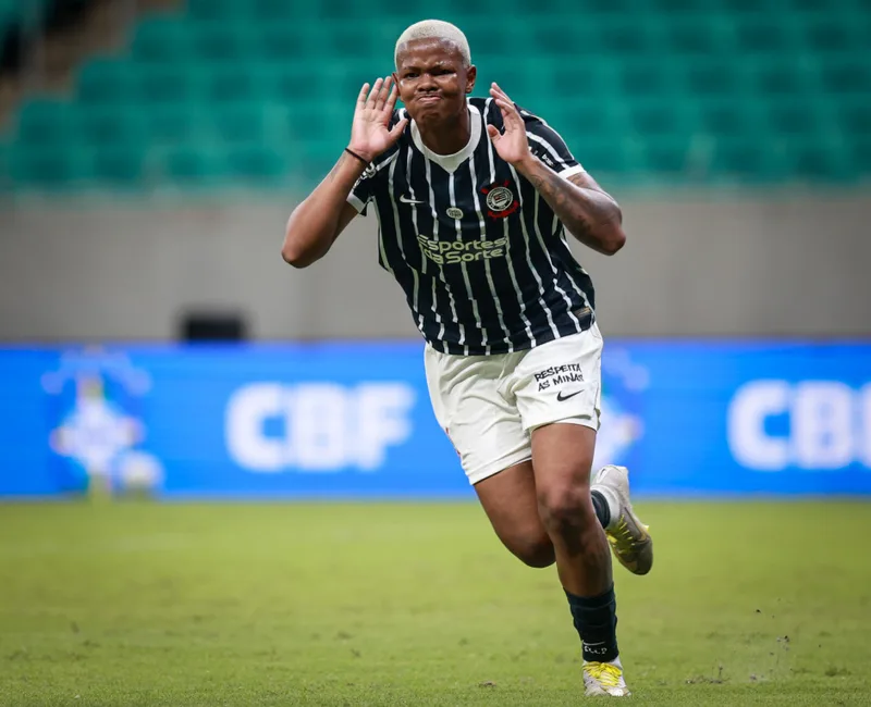 Jhonson chega a dez gols e alcança o terceiro lugar do Corinthians