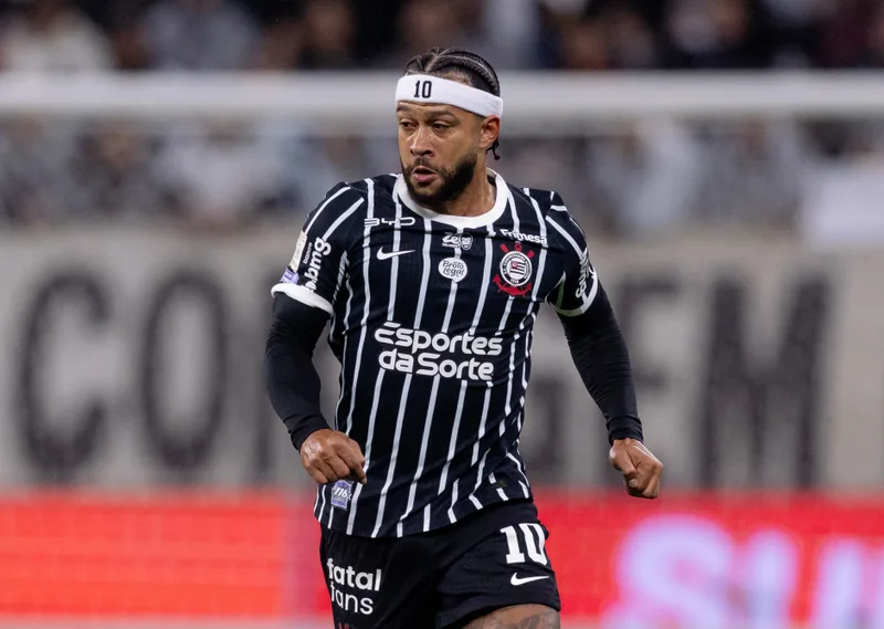 Memphis pede autocrítica no Corinthians após sequência de derrotas no Brasileirão