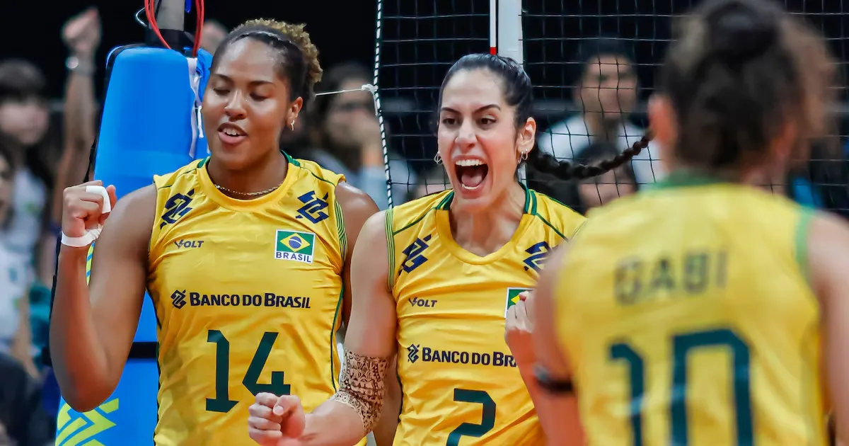 Brasil vence a Colômbia por 3 a 0 e segue invicto no Sul-Americano