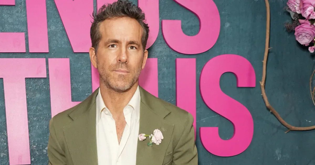 Ryan Reynolds diz que prefere comemorar 50 anos de forma discreta