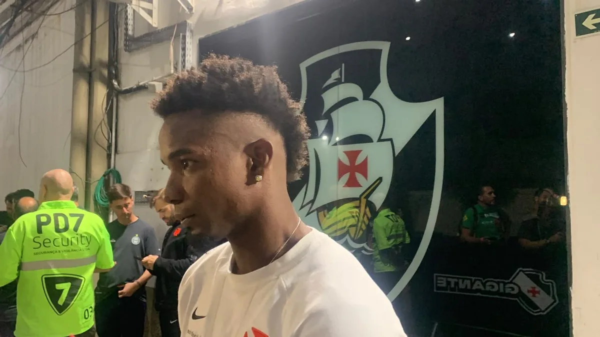 Thiago Mendes supera críticas e vira uma das referências do Vasco