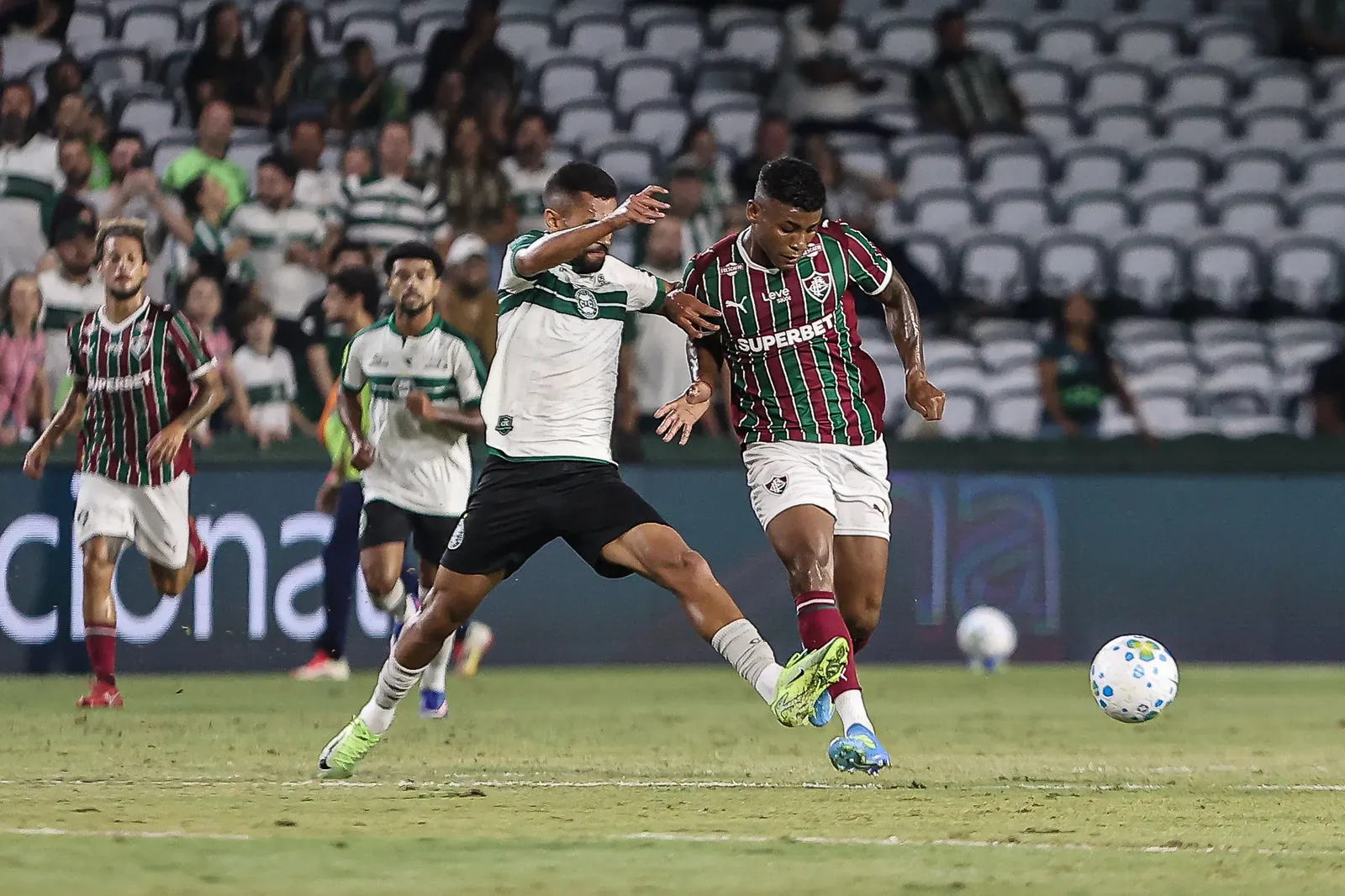 Coritiba chega ao duelo com o Fluminense sem vencer no Rio em 2026