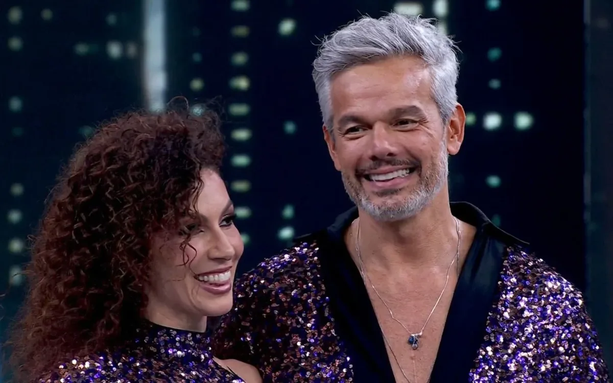 Otaviano Costa deixa a Dança dos Famosos após lesão na panturrilha