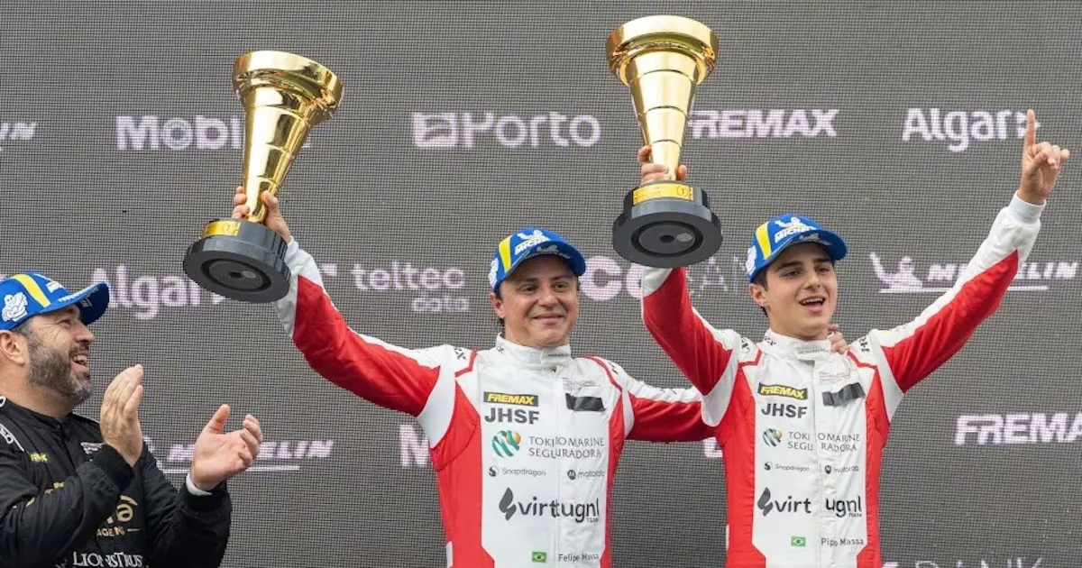 Felipe Massa e Pipo conquistam primeira vitória juntos na Porsche Carrera Cup