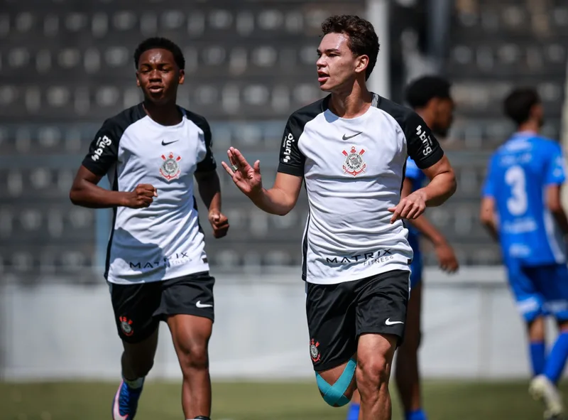 Empate coloca Corinthians na liderança do Grupo 20 no Paulista Sub-17