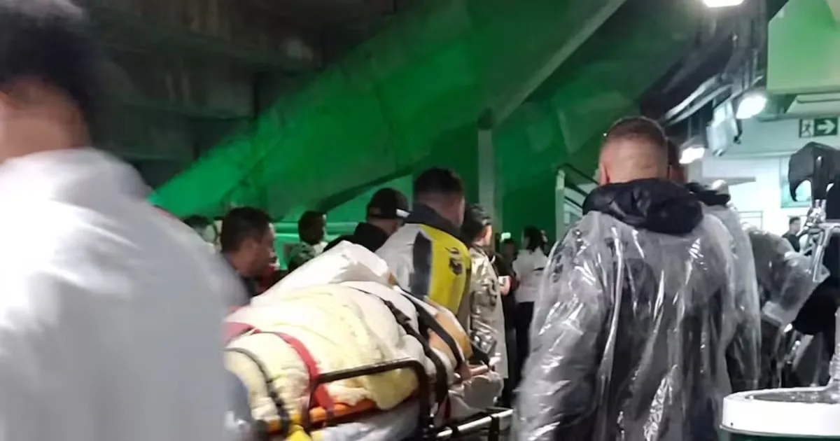Queda interrompe noite de chuva no Couto Pereira durante empate no Atletiba