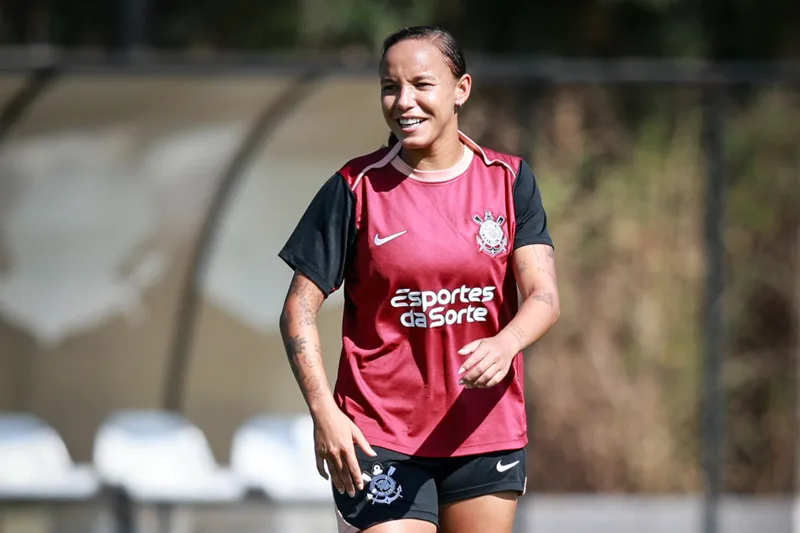 Letícia Monteiro segue fora do Corinthians por decisão da comissão técnica