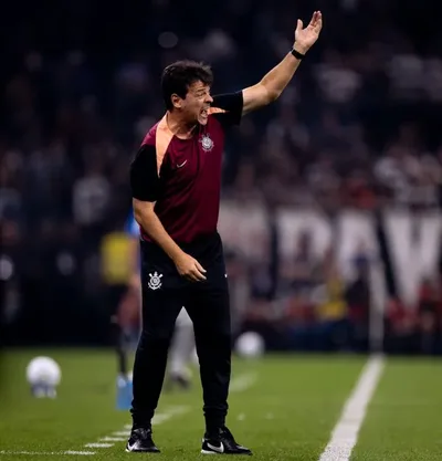 Corinthians chega para duelo com o Fluminense como pior equipe do returno