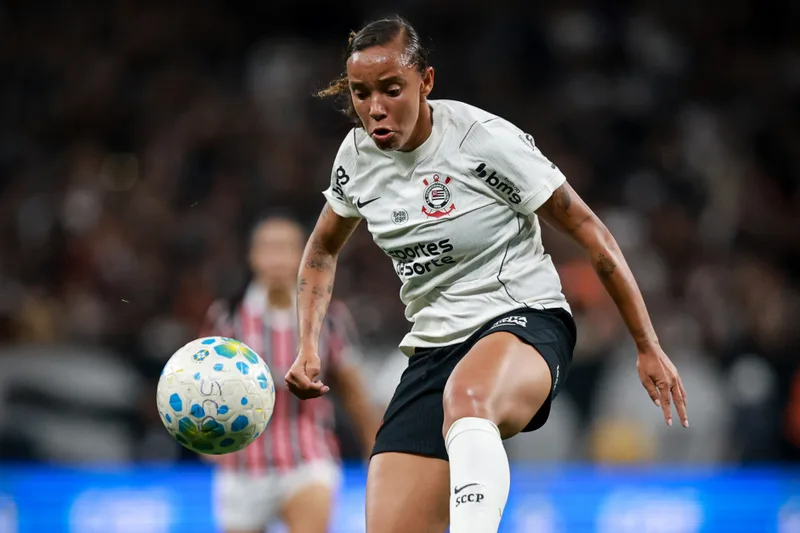 Letícia Monteiro reaparece no Corinthians durante a final contra o São Paulo