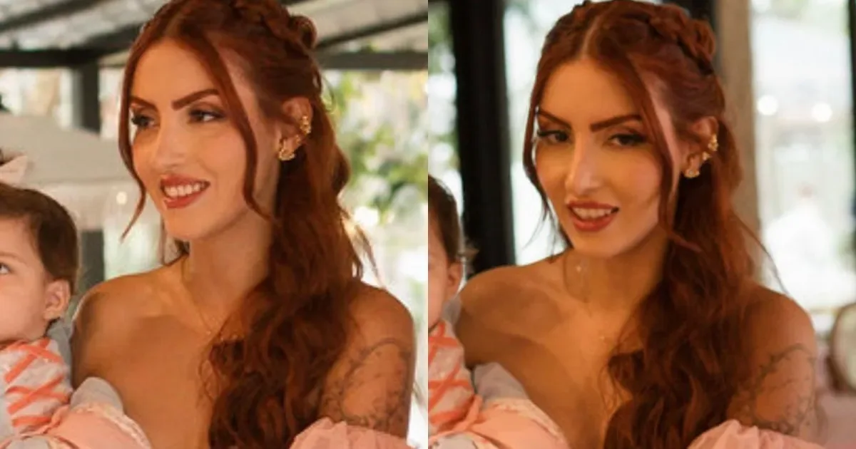 Tema de Barbie é trocado por princesas em festa de gêmeas