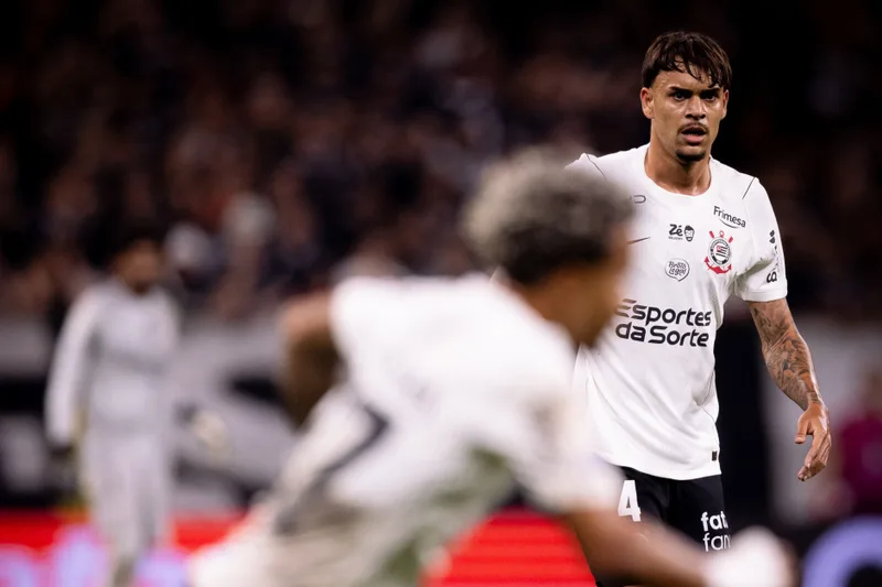 Tchoca ganha sequência no Corinthians após quase um ano fora da titularidade no Brasileirão