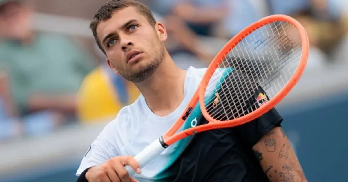 Blockx avança no US Open, e Cobolli questiona intensidade da torcida