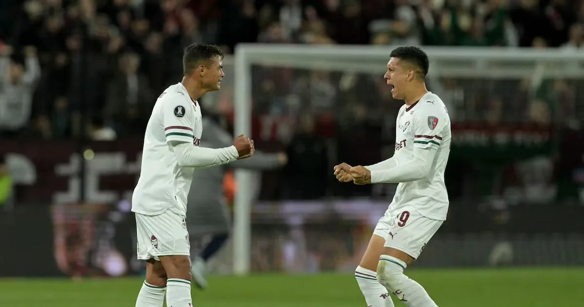 Fluminense supera desvantagem, vence série contra o Platense e chega à semifinal