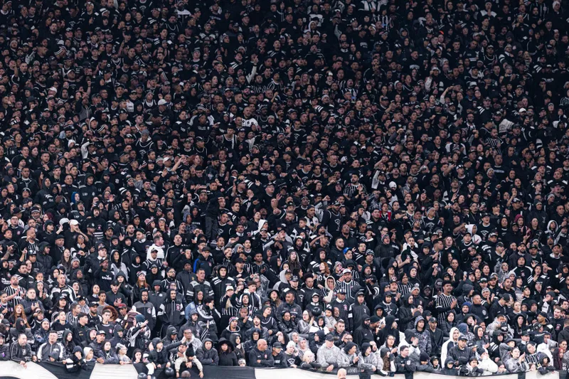 Corinthians define horários e preços para jogo contra o Fluminense
