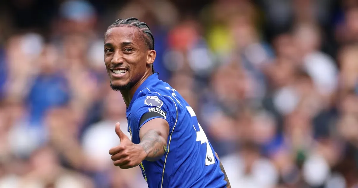 João Pedro ganha prêmio na Inglaterra e volta à Seleção com Ancelotti