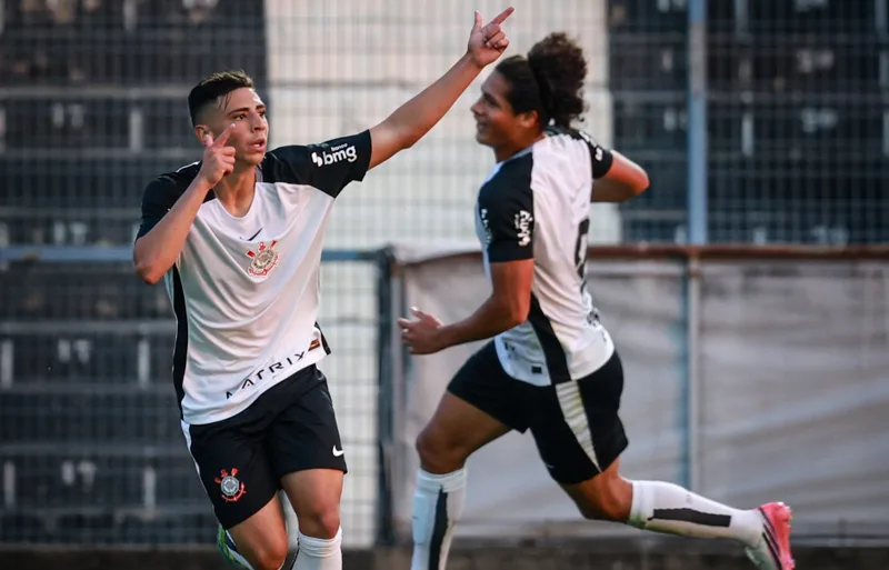 Corinthians vence Juventude por 6 a 1 e avança no Brasileiro Sub-17