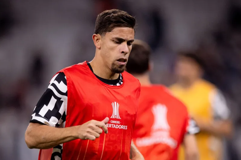 Lesão no joelho pode tirar Gabriel Paulista de dois jogos do Corinthians