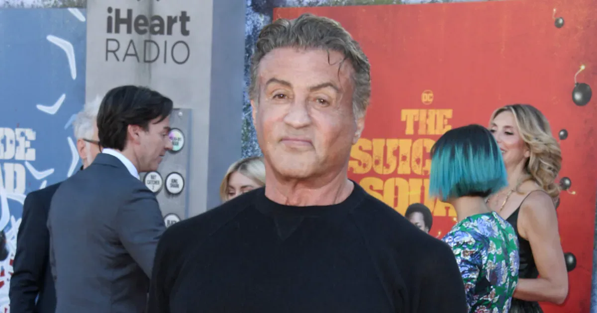 Sylvester Stallone relata bulimia e uso de anabolizantes na carreira