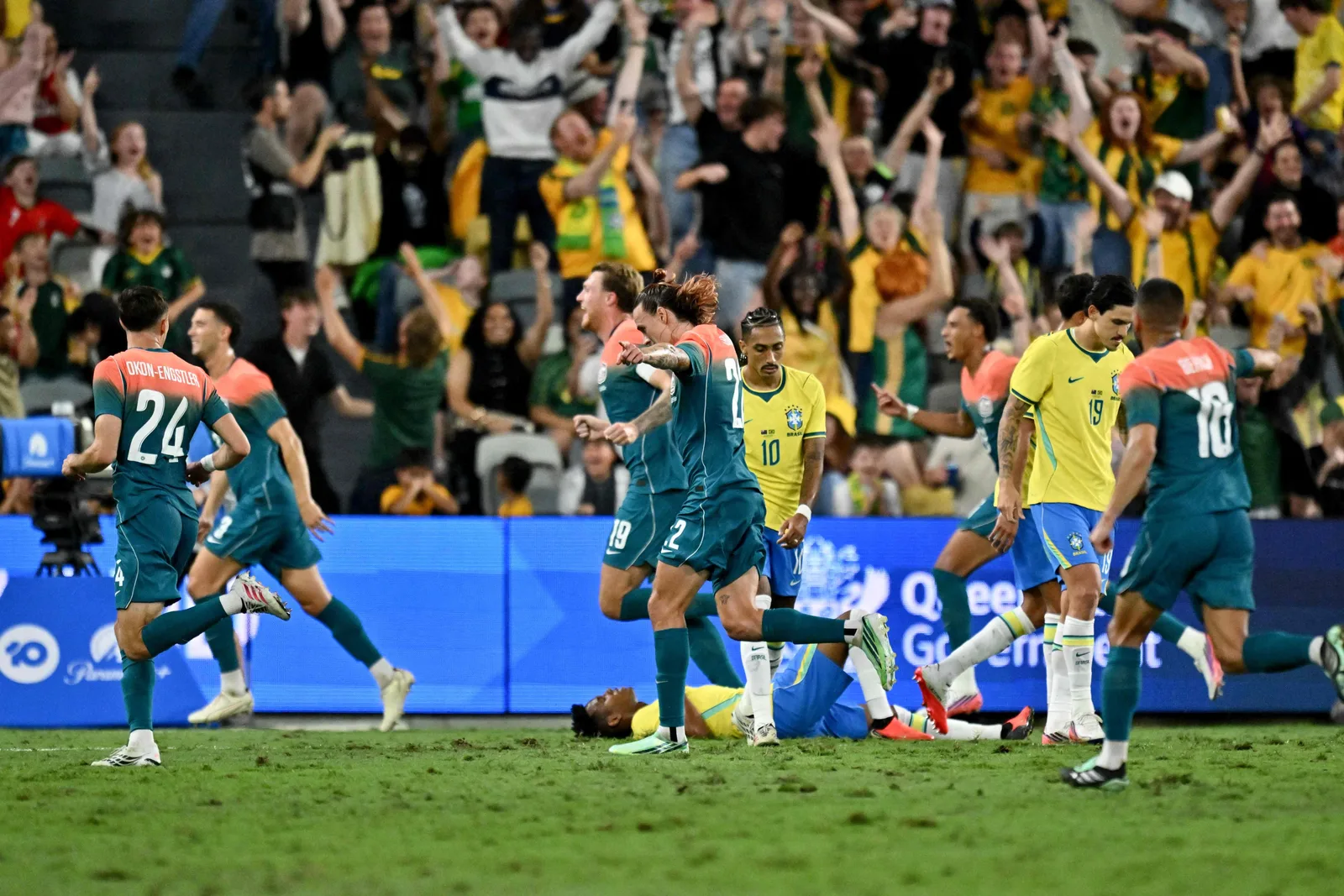 Rayan marca no fim, e Brasil empata com a Austrália em Townsville