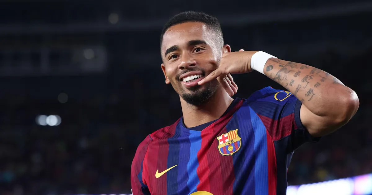 Gabriel Jesus fecha goleada do Barcelona sobre o Feyenoord na Champions