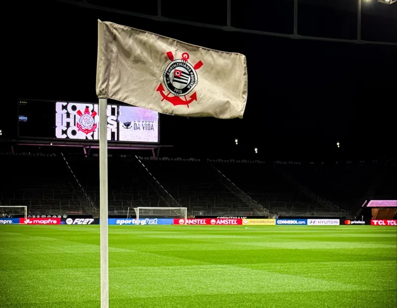 Seis torcedores do Corinthians serão ouvidos por tumulto após eliminação