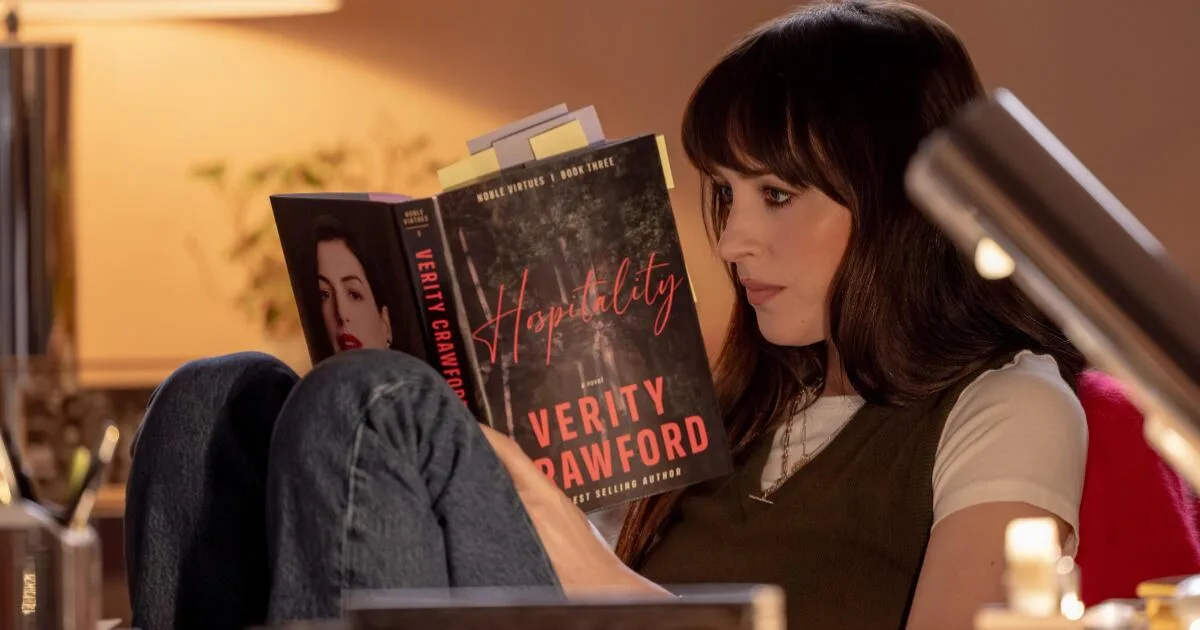 “Verity” leva suspense psicológico aos cinemas com Dakota Johnson e Anne Hathaway