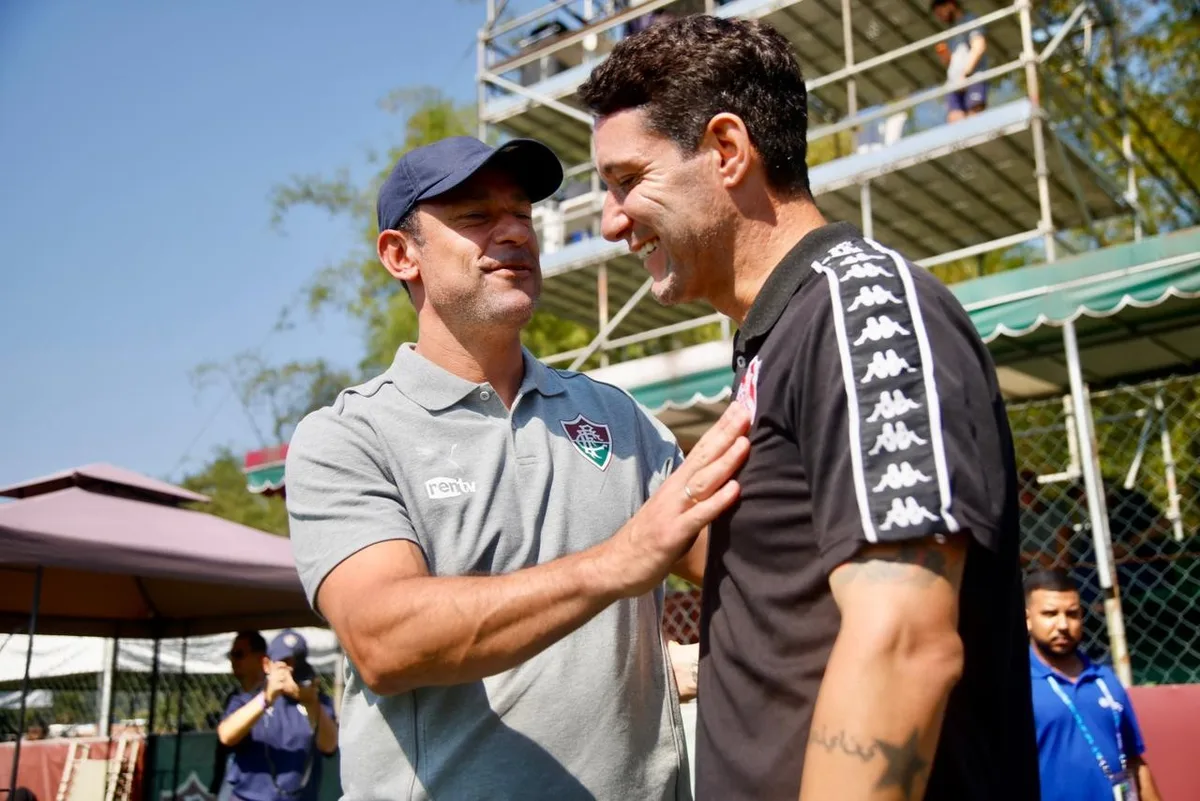 Thiago Neves encerra trabalho no sub-20 do Bangu após seis meses