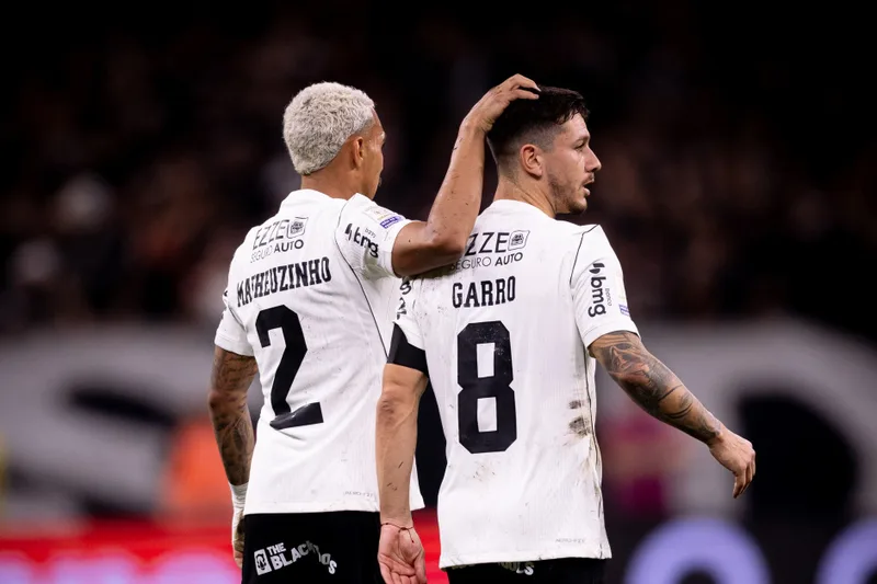 Corinthians recebe o Fluminense para encerrar jejum no Brasileirão