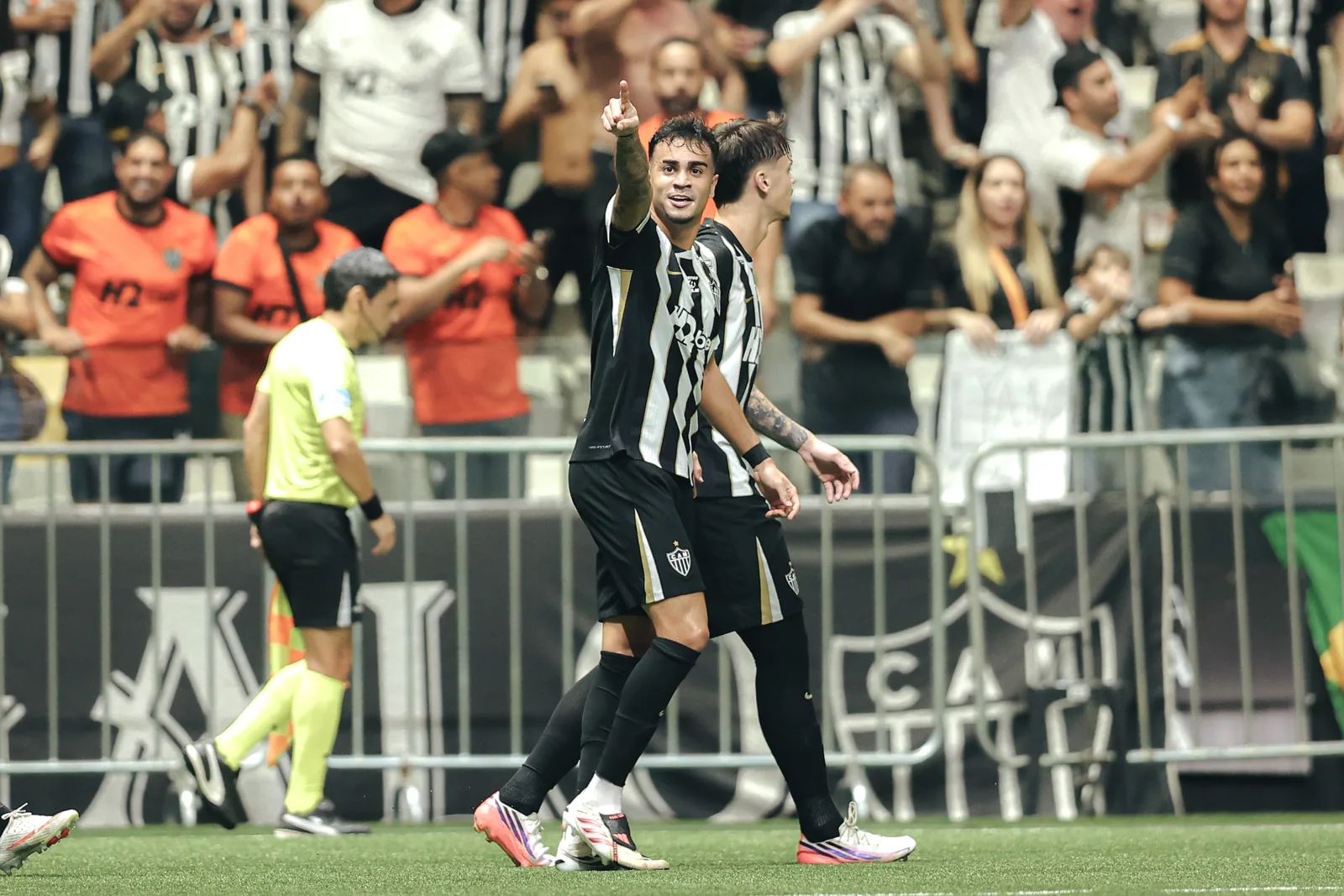 Reinier ganha destaque na Espanha após atuação decisiva pelo Atlético-MG