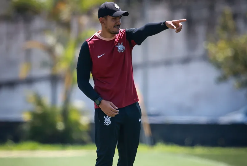Corinthians mira duelo com Atlético-GO após liderança no Paulista Sub-17