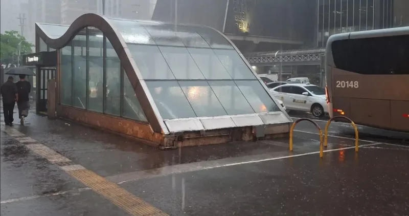 Frente fria pode levar chuva e mais de 70 milímetros ao litoral paulista no domingo