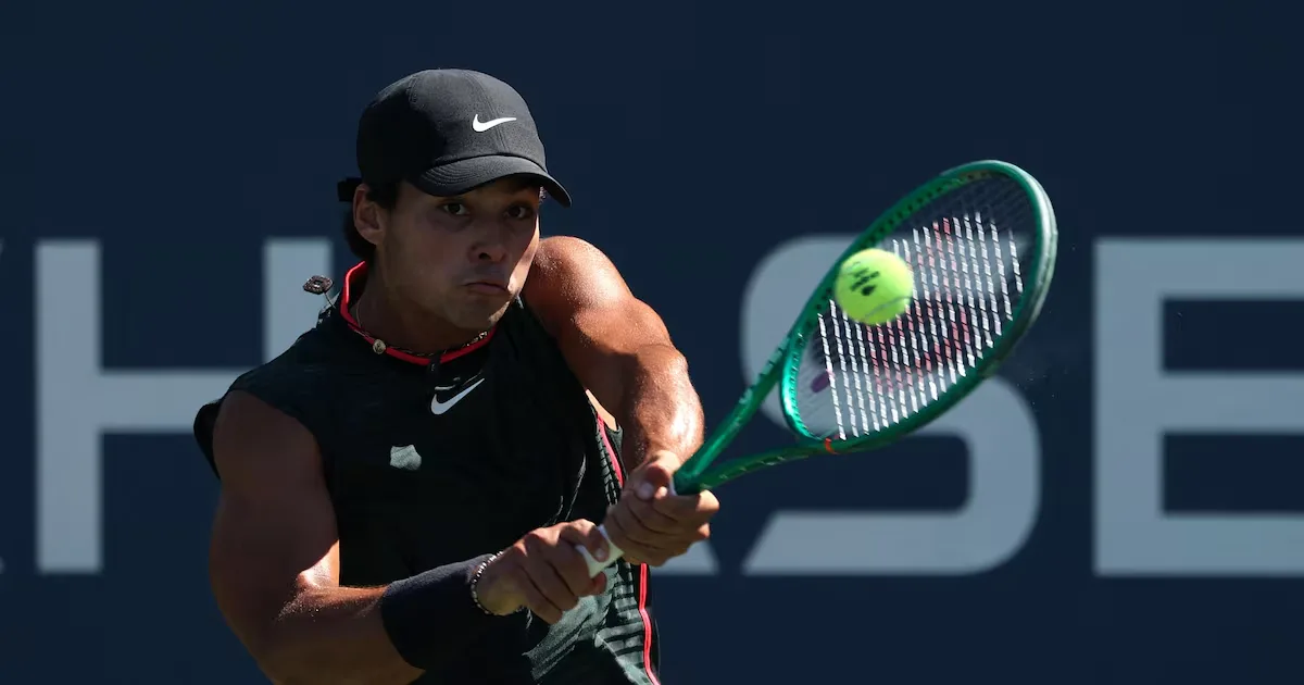 Guto Miguel avança à final juvenil do US Open após vencer austríaco