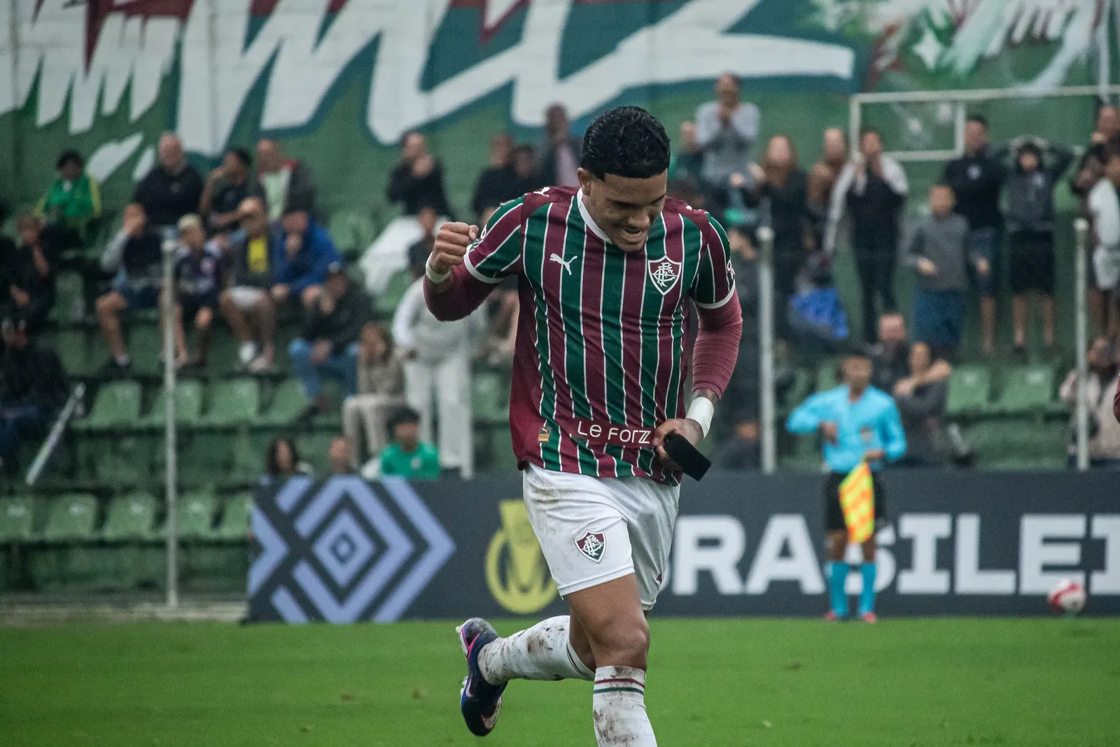 Fluminense vence o Botafogo e avança às quartas do Brasileirão Sub-17