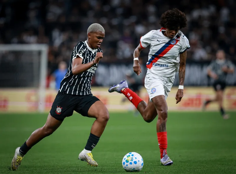 Bastidores mostram reação do Corinthians após expulsão e vaga na final feminina