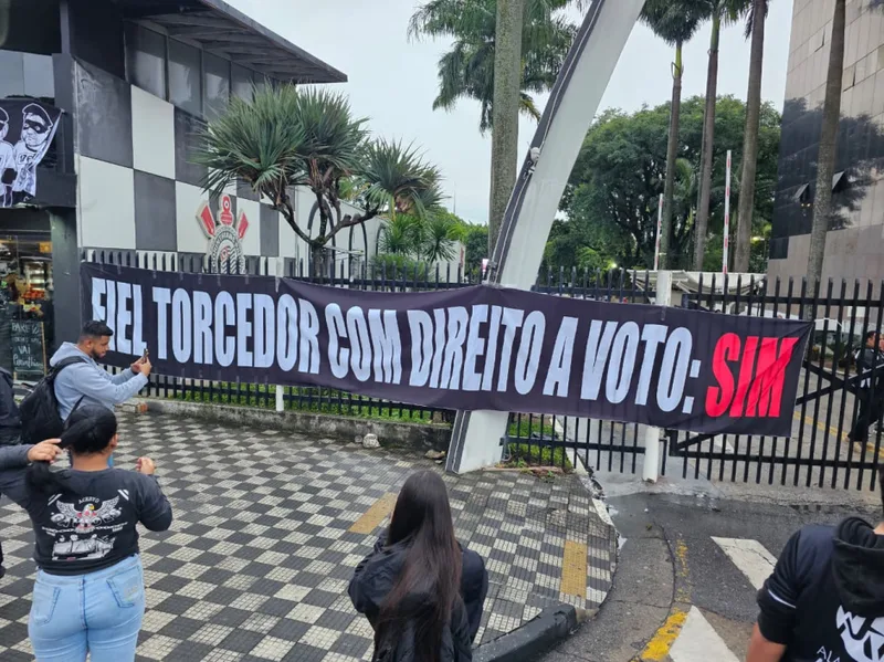 Assembleia do Corinthians terá votação sobre participação do Fiel Torcedor