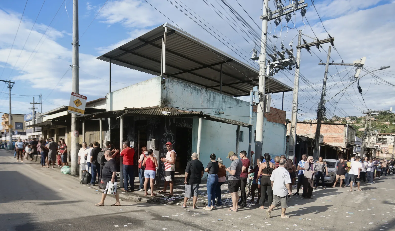 FCCC atribui domingo sem chuva a atuação durante horário de votação no Rio