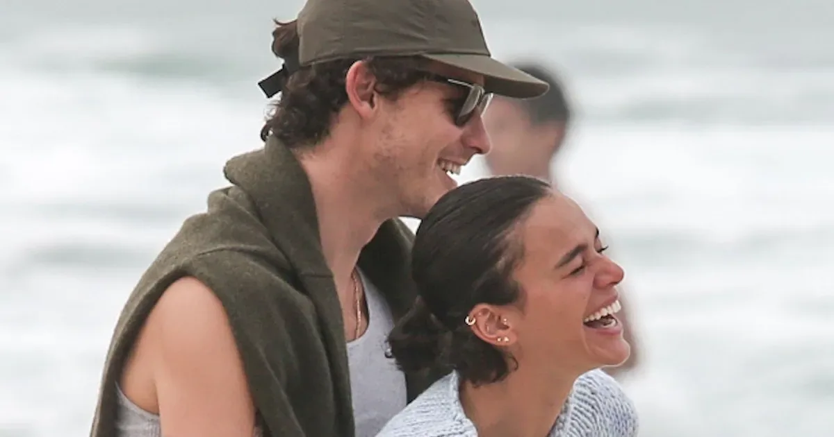 Shawn Mendes amplia ligação com o Brasil ao lado de Bruna Marquezine