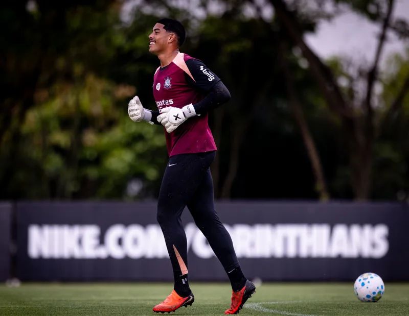 Corinthians fecha treino com desfalques antes de duelo contra a Chapecoense