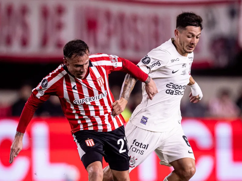 Kaio César encerra jejum fora de casa, mas Corinthians deixa vaga aberta na Libertadores