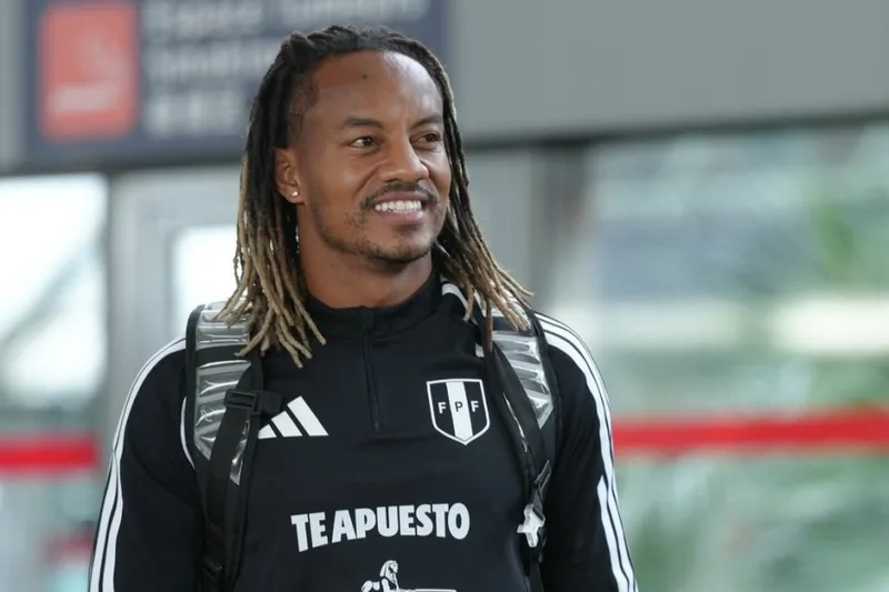 Carrillo terá quatro jogos pelo Peru durante a próxima Data Fifa