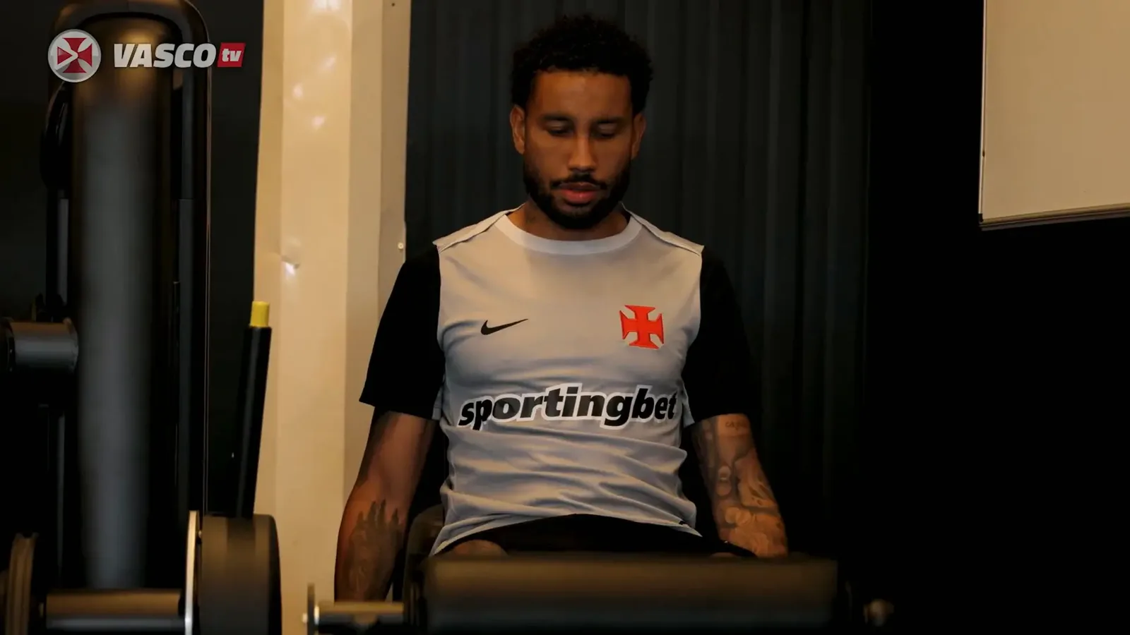 Vasco volta aos treinos antes de decisão contra o Santa Fe