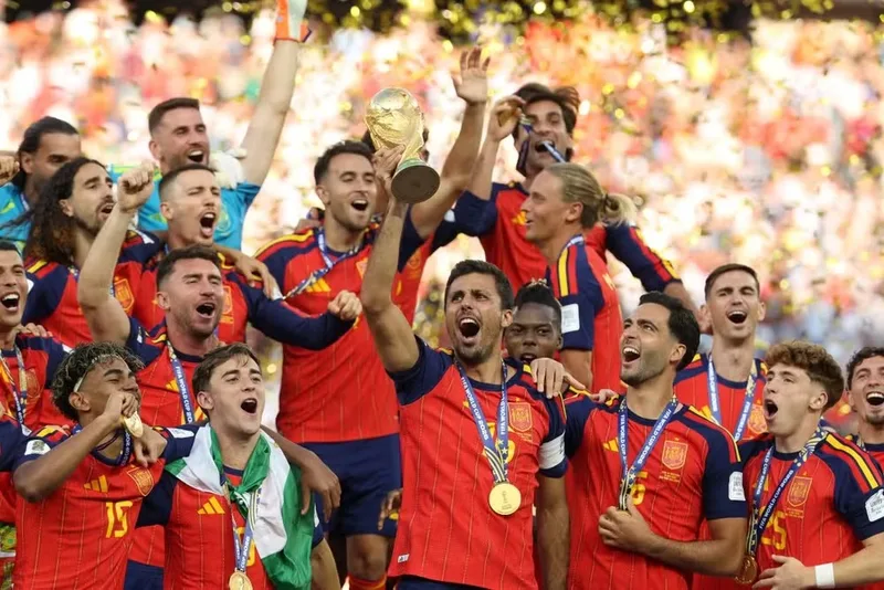Taça da Copa de 2026 será levada a cidades da Espanha em exposição