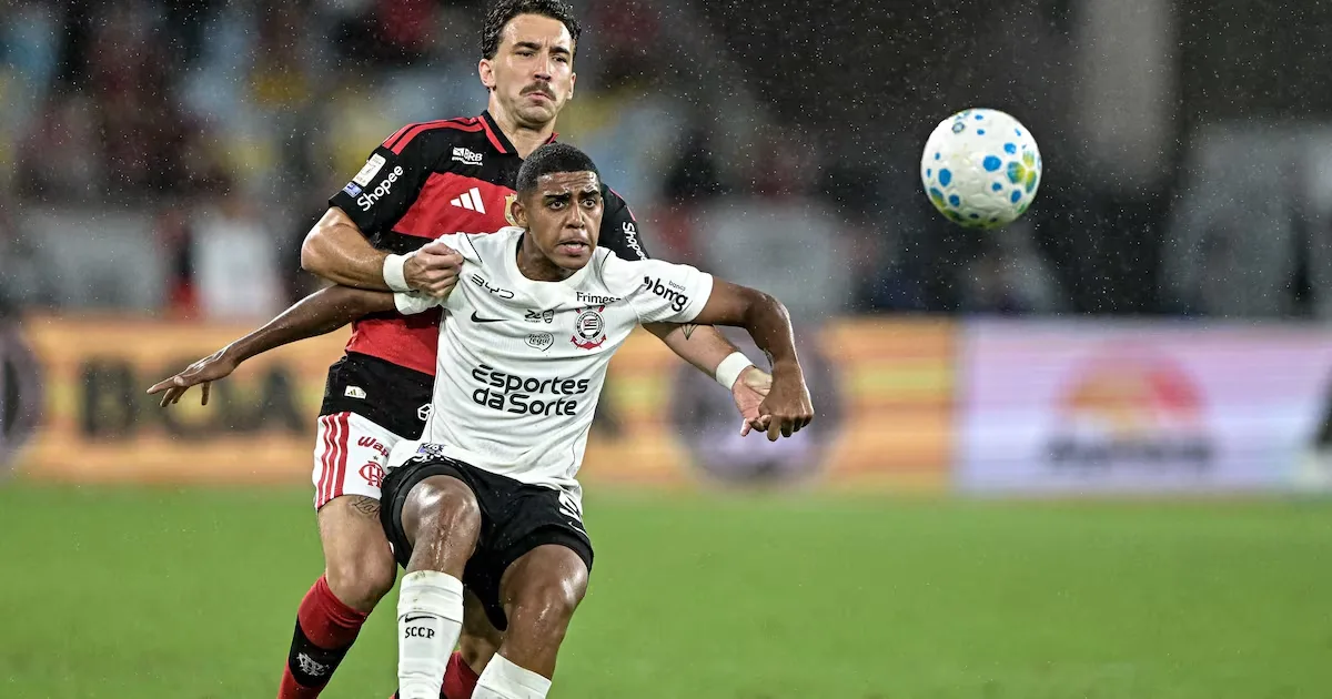 Flamengo supera reação do Corinthians e reassume liderança no Maracanã