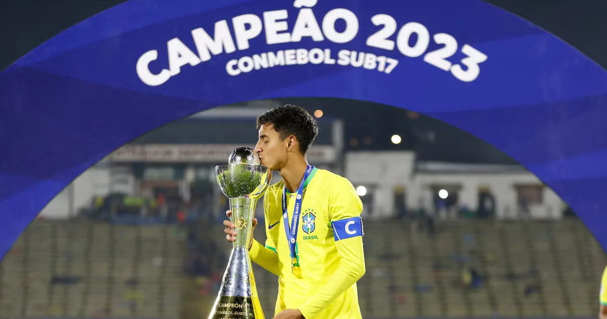 Jovens dominam setores da seleção na primeira lista de Ancelotti